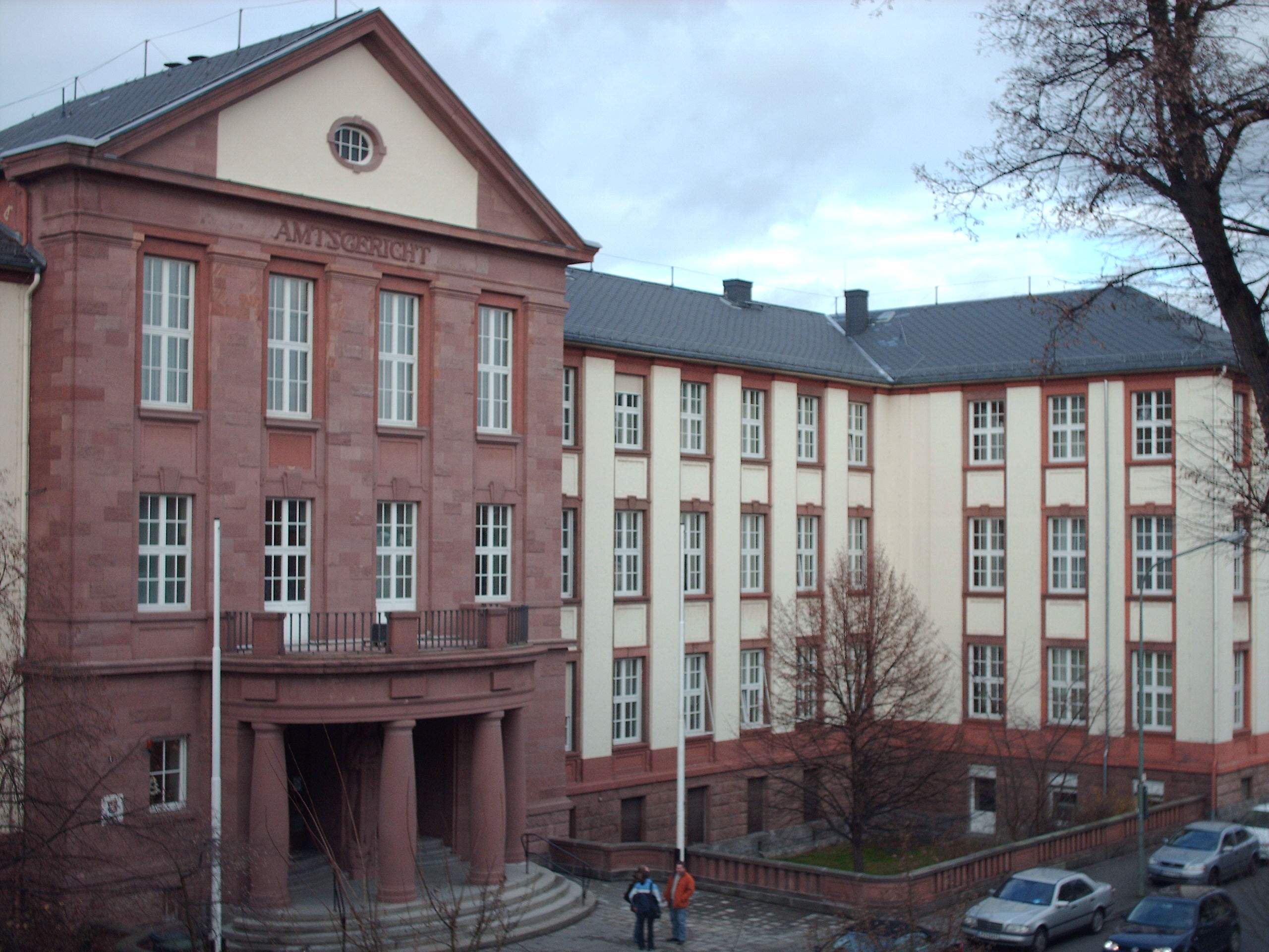 Scheidung Gießen Krag Immobilien - Anwälte und Amtsgericht Gießen